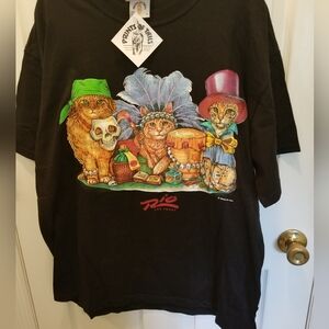 Black Cat Graphic T-Shirt